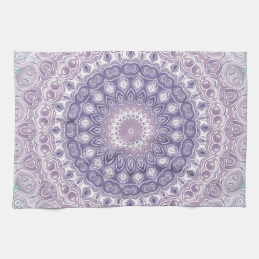 Lavender und Lilac Mandala Pattern Geschirrtuch (Horizontal)