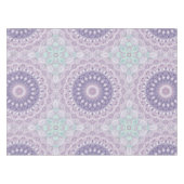 Lavender und Lilac Mandala Pattern Tischdecke (Vorderseite (Horizontal))