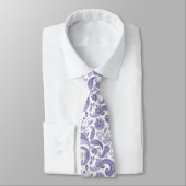 Lavender und White Paisley Krawatte (Gebunden)
