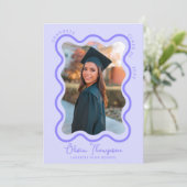Lavender Wavy Foto Frame Abschluss Einladung (Stehend Vorderseite)