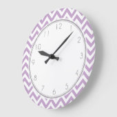 Lavender Zigzag Streifenmuster Große Wanduhr (Winkel)