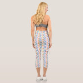 Layered Rainbow Infinity Symbol Capri Leggings (Rückseite)