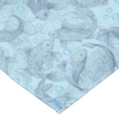 Layering Fisches Muster 02.Dunkelblau.b L Blau BG Tischdecke (Schrägansicht)