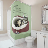 Lazy Cat Bed Green Funny Duschvorhang (Beispiel)