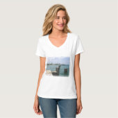 Lazy Day on Docks T-Shirt (Vorderseite Vollansicht)