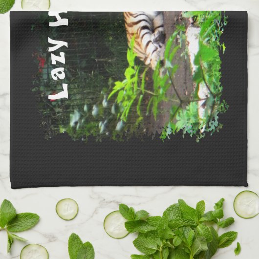 Lazy Happens Siberian Tiger Küchentuch (Gefaltet)