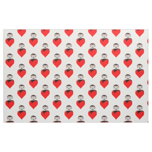 Lazy Sloth umarmt eine rote Liebe Stoff (Fat Quarter (45,7 x 55,9 cm))