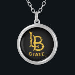 LB-Staat beeinträchtigt Versilberte Kette<br><div class="desc">Karo diese California Staat University Long Beach Designs! Zeigen Sie Ihren California Staatsstolz mit diesen neuen Universitätsprodukten. Diese Geschenke machen die perfekte Geschenke für den Long Beach Student, Alumni, Familie, Freund oder Fan in Ihrem Leben. Alle diese Zazzle-Produkte sind mit Ihrem Namen, Klassenzimmer oder Club individuell einstellbar. Los Long Beach!...</div>