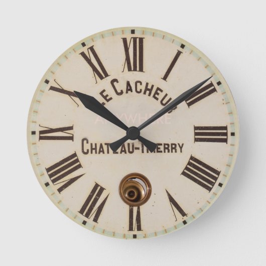 LE CACHEUR | Classic aged captured style Runde Wanduhr (Vorderseite)