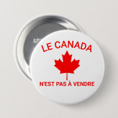 Le Canada n'est pas à vendre T - Shirt, Canada Is Button (Vorne & Hinten)
