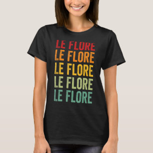 Le Flore Landkreis Oklahoma Rainbow Text Design T-Shirt