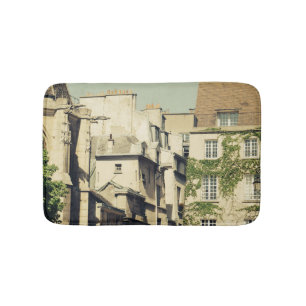 Le Marais in Paris, Frankreich, idyllische Badematte