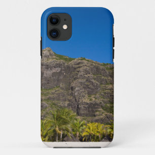 Le Morne Brabant Mauritius mit blauem Himmel iPhone 11 Hülle