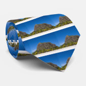 Le Morne Brabant Mauritius mit blauem Himmel Krawatte (Gerollt)