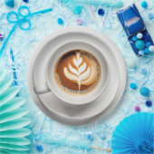 Leaf Design Cappuccino in White Cup Pappteller (Party)
