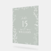Leaf Sage Green Elegante Monogram Tischnummer Acrylschild (Winkel)