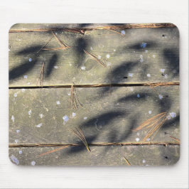 Leaf Shadows auf Holz Mousepad