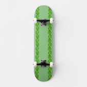 Leaf Vine Border von Kenneth Yoncich Skateboard (Vorderseite)