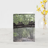 Leafy Bridge Sympathy Card Karte (Gelbe Blume)