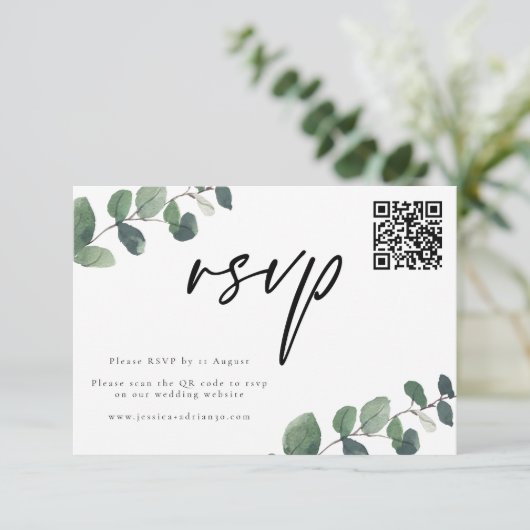 Leafy Green Elegance Wedding RSVP Response Card (Stehend Vorderseite)