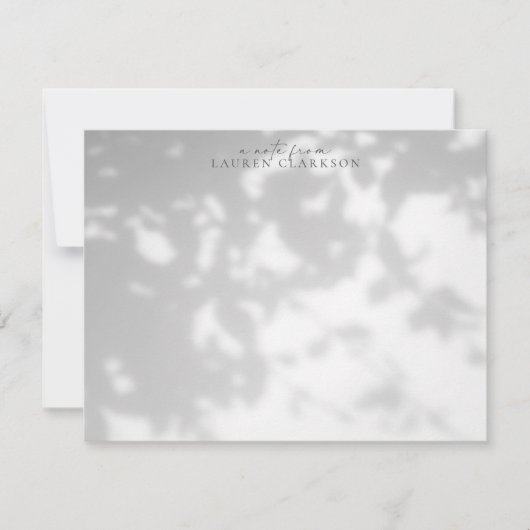 Leafy Shadow Effect Note Card Einladung (Vorderseite)