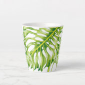Leafy Skulpturen auf einer kleinen Latte-Tasse Milchtasse (Vorderseite)