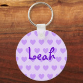 Leah in Lila Schlüsselanhänger (Vorderseite)