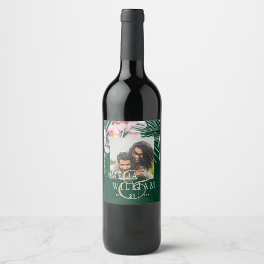 LeahG Tropical Green Pink Botanical Wedding Weinetikett (Vorderseite)