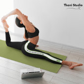 Leap Year Forever Young 3 Frösche Feb 29 Feier Leggings