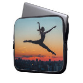 Leaping Ballerina Laptopschutzhülle (Vorderseite Links)
