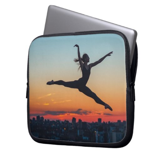 Leaping Ballerina Laptopschutzhülle (Vorderseite Links)