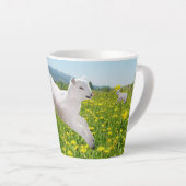 Leaping Lambs Easter Milchtasse (Rechte Ecke)
