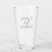 "Learn. Act. Achieve." Glas (Rückseite)