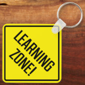 Learning Zone! Quadratischer Schlüsselanhänger aus (Rückseite)