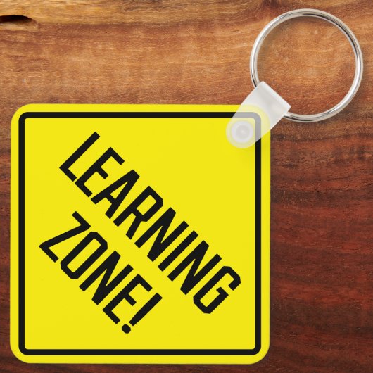 Learning Zone! Quadratischer Schlüsselanhänger aus (Rückseite)