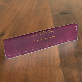 Leather Look Maroon Customizable Namensplakette (Seite)