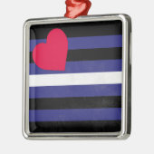 Leather Pride Flag Ornament Aus Metall (Links)
