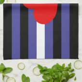Leather Pride Flag und Herz Geschirrtuch (Gefaltet)