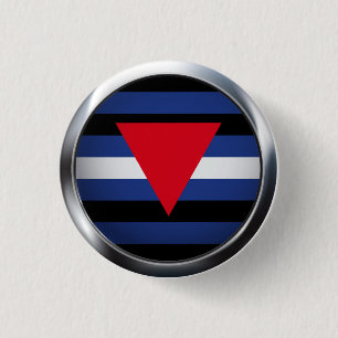 LEATHER QUE PRIDE MEDALLION BUTTON