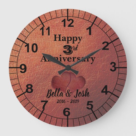 Leather Theme 3rd Wedding Anniversary Clock Große Wanduhr (Vorderseite)