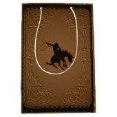 Leather Western Wild West Cowboy Birthday Party Mittlere Geschenktüte (Vorderseite)