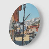 Leavenworth - Washington  Große Wanduhr (Winkel)
