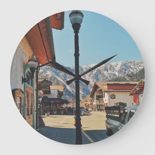 Leavenworth - Washington  Große Wanduhr (Vorderseite)