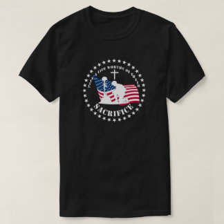 Lebe ein würdigeres Leben -Veteran T-Shirt