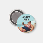 Leben am Strand, Mann rauchen Zigar und trinken Bi Magnet (Vorderseite/Rückseite)