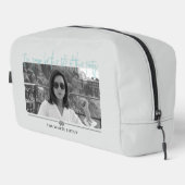 Leben des Party - Der weiße Lotus Waschbeutel (Rechte Ecke)