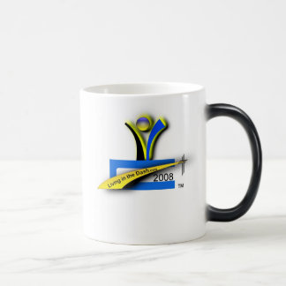 Leben in der Schlag-Tasse Verwandlungstasse