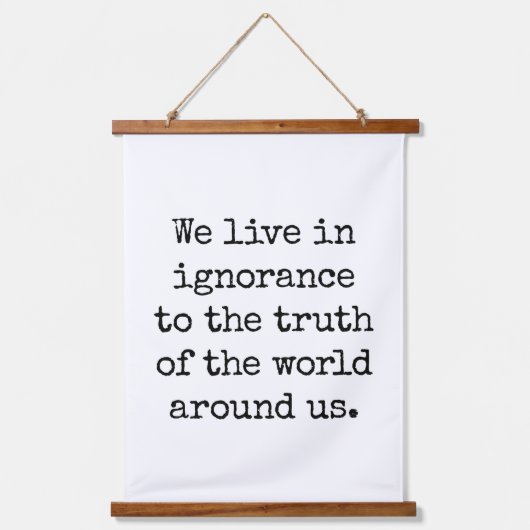 Leben in unwissender Holztäfelung Wandteppich Mit Holzrahmen (Vorderseite)