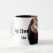 Leben lang der König! Zweifarbige Tasse (Vorderseite Links)