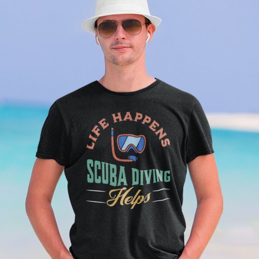 Leben passiert Scuba Diving Hilfen T-Shirt